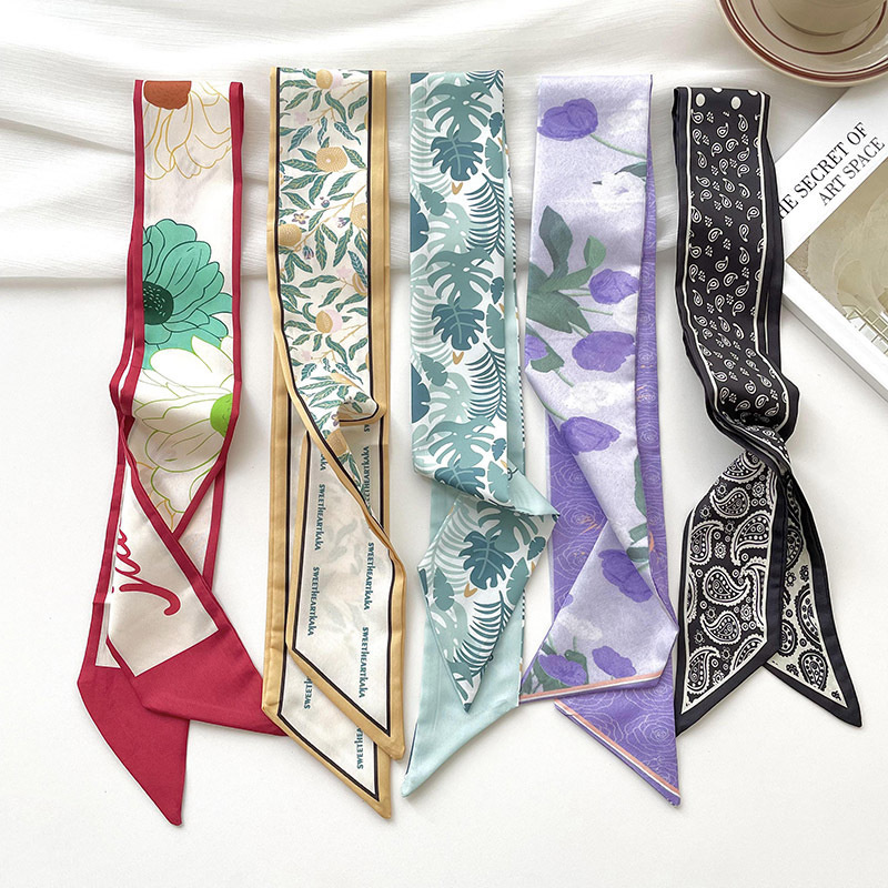 Face Scarf Mask - Syal Sutra Kecil Model Merek Mewah