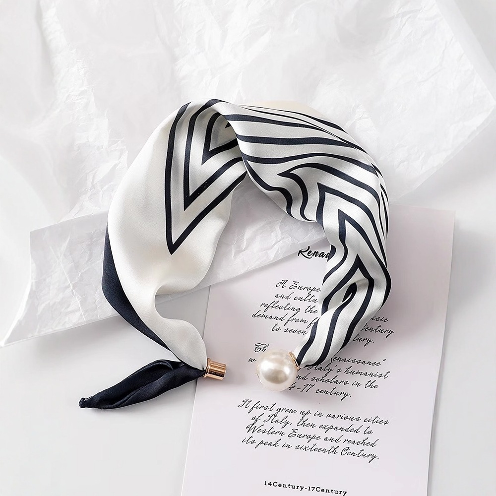 Syal Sutra Wanita dengan Gespe - Face Scarf Mask ulasan dan harga